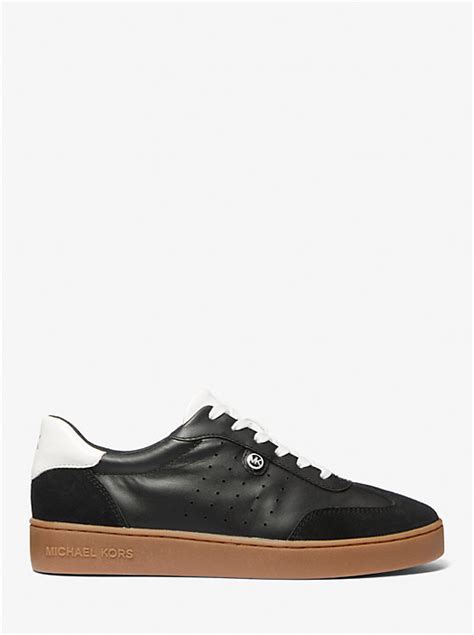 Scotty Leather Sneaker .